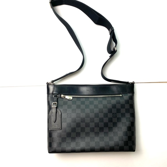 LV Mick PM messenger bag - Picture 2 of 14